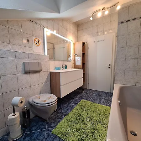 Schicker Apartment Gmunden